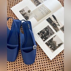 Lisa Says Gah Lisa Veronica Slingback Flats in Cobalt Size 10